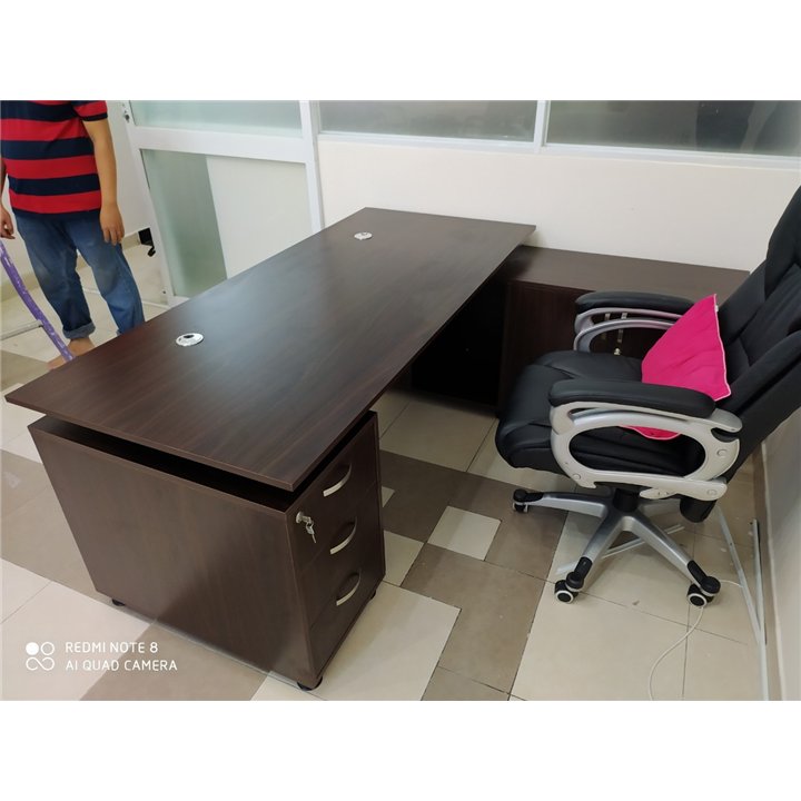 Bàn lãnh đạo BLD33