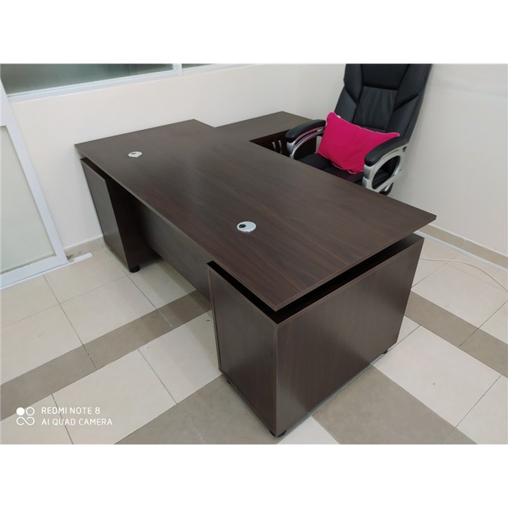 Bàn lãnh đạo BLD33