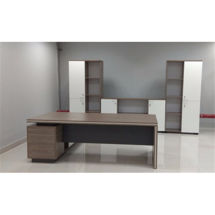 Bàn lãnh đạo BLD10